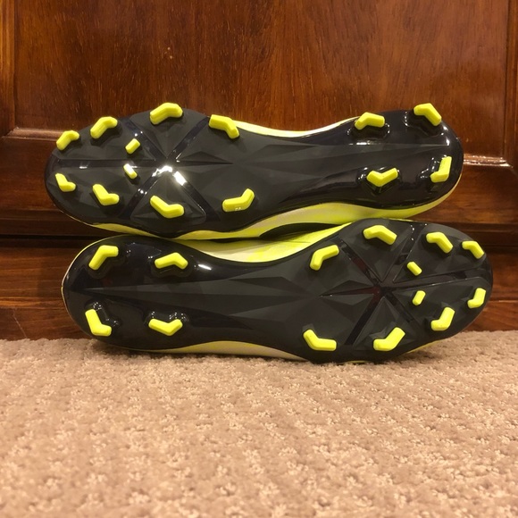 nike phantom venom academy fg soccer cleats